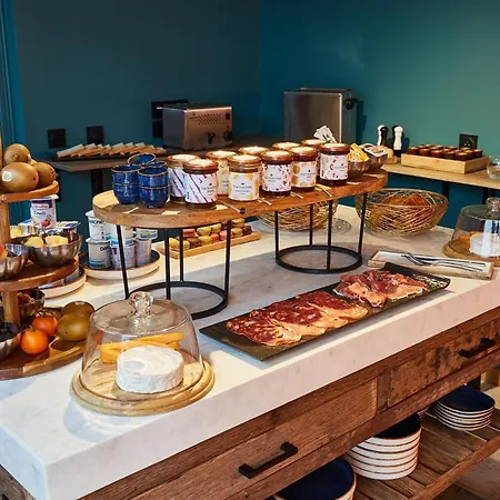 Monsieur Georges 酒店