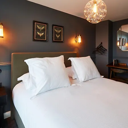 Hotell Monsieur Georges