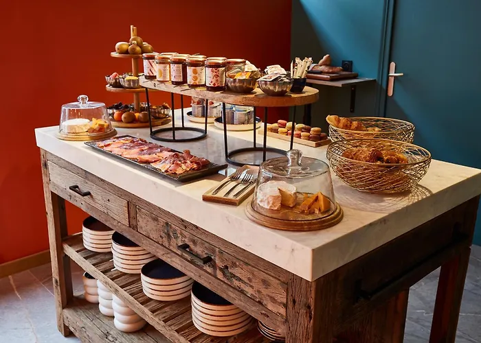 Szálloda Monsieur Georges 4*