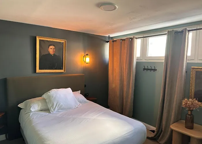 Szálloda Monsieur Georges 4*